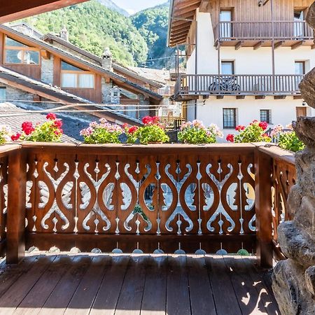 L'Atelier Du Temps - Woodstone Villa Aosta Exterior photo