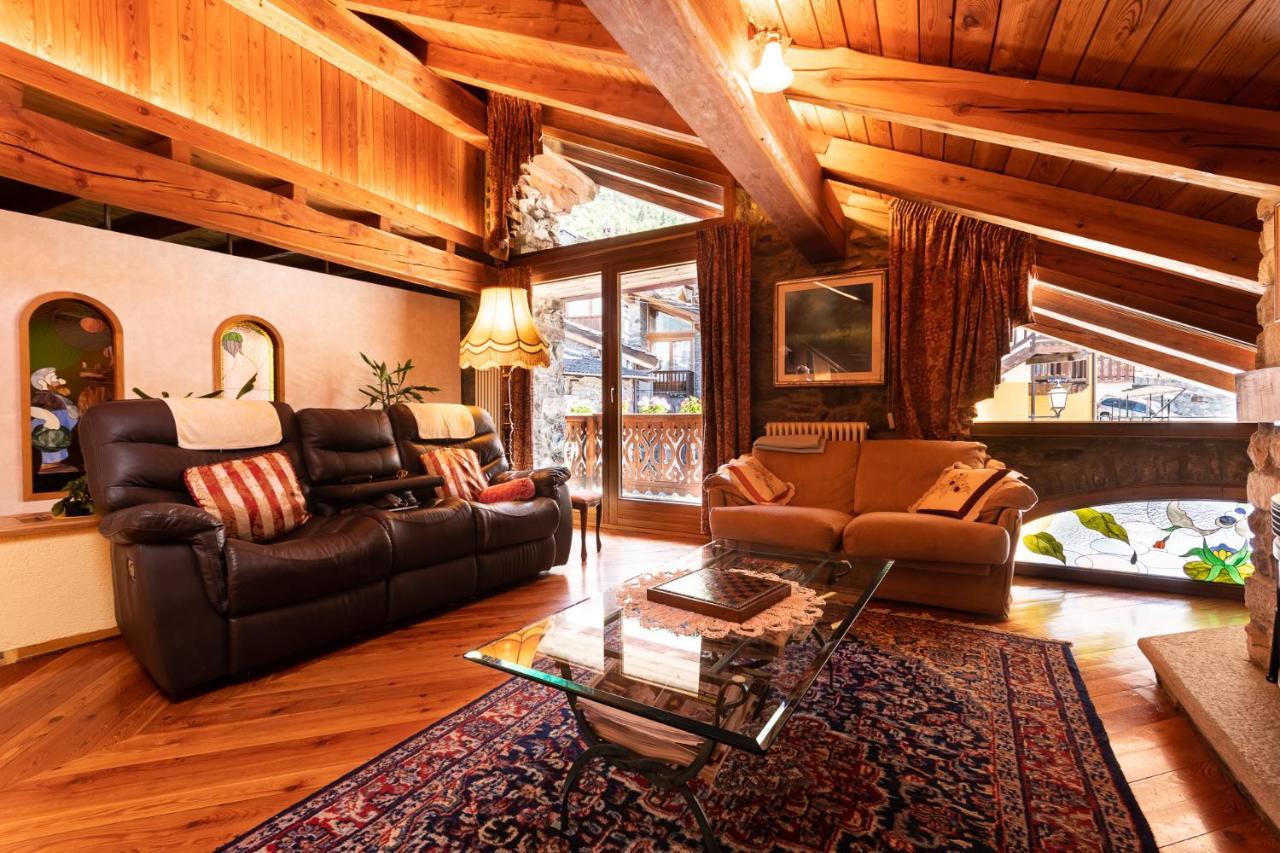 L'Atelier Du Temps - Woodstone Villa Aosta Exterior photo
